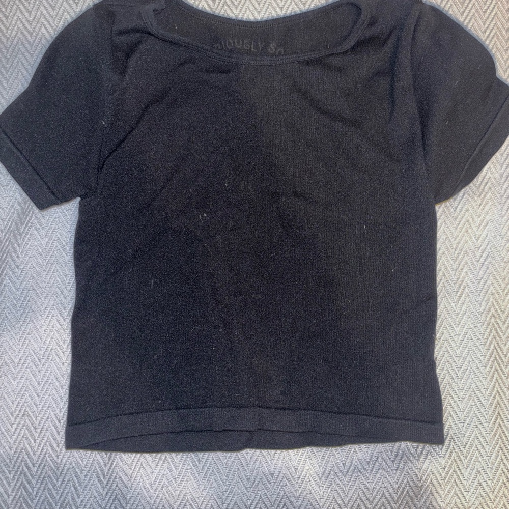 Black Short Sleeve Top